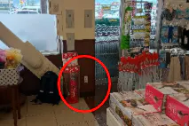 【マックスバリュ平賀店】入口横スペース 販促プロモーションに最適なスーパー店内催事イベントスペース