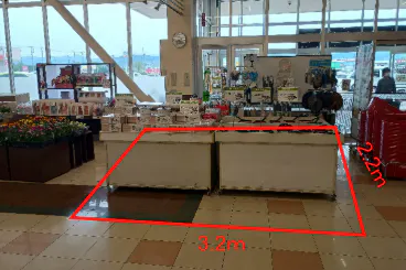 【マックスバリュ平賀店】入口横スペース 販促プロモーションに最適なスーパー店内催事イベントスペース