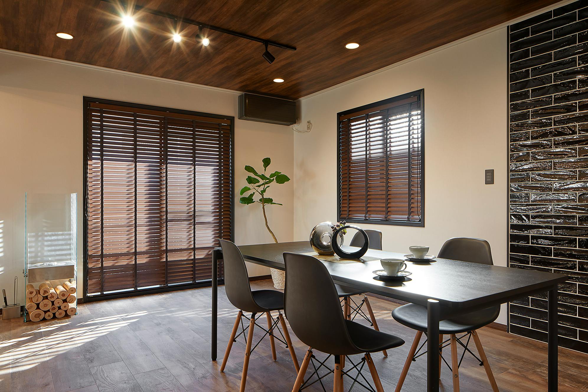 【三軒茶屋駅5分】和室・カウンターキッチン・備品完備の一軒家をまるごと貸出!ポートレート撮影や動画撮影に最適なデザイナーズ住宅のレンタルスペース