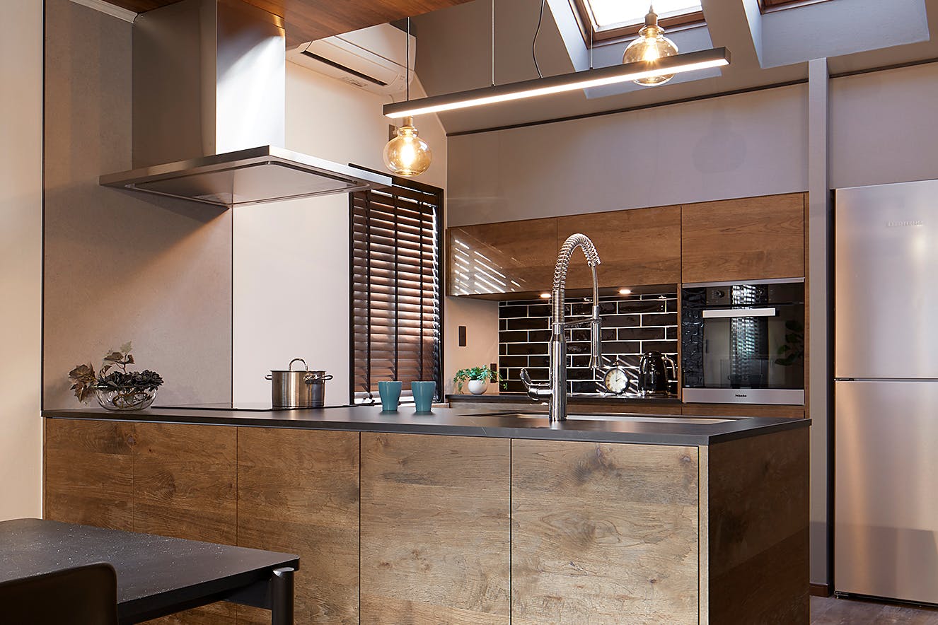 【三軒茶屋駅5分】和室・カウンターキッチン・備品完備の一軒家をまるごと貸出!ポートレート撮影や動画撮影に最適なデザイナーズ住宅のレンタルスペース