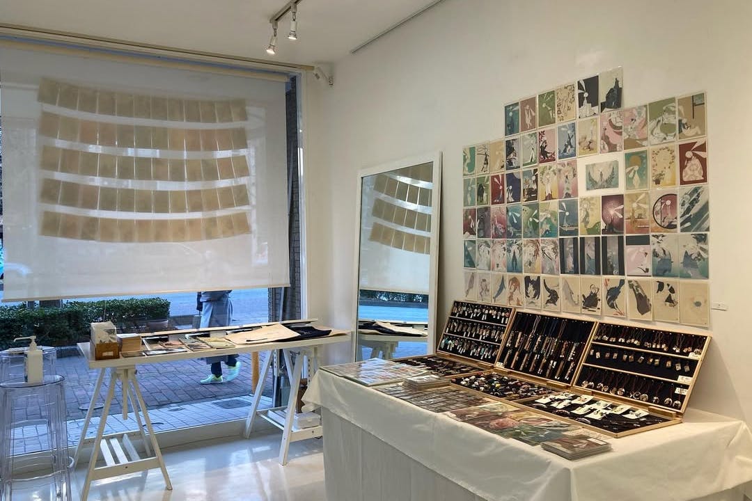 【赤坂駅4分】展示会やポップアップストアに最適な白を基調とした視認性抜群の路面スペース