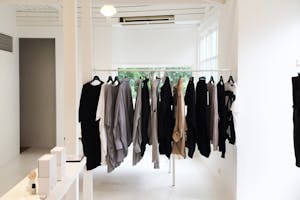 【外苑前駅10分】撮影や展示会に最適な自然光の入るイベントスペース