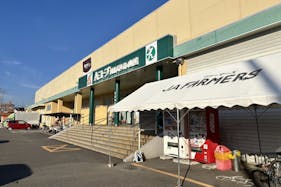 【Aコープハトマート山越店】食物販や販促イベントに最適なコインランドリー付近の屋外スペース