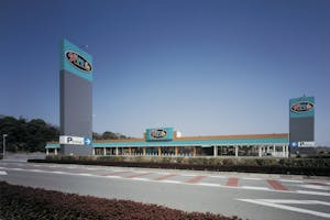 【ダイナム三光店】キッチンカー出店やプロモーションイベントに最適なアミューズメント施設のイベントスペース