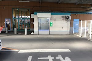 【ダイナム三光店】キッチンカー出店やプロモーションイベントに最適なアミューズメント施設のイベントスペース