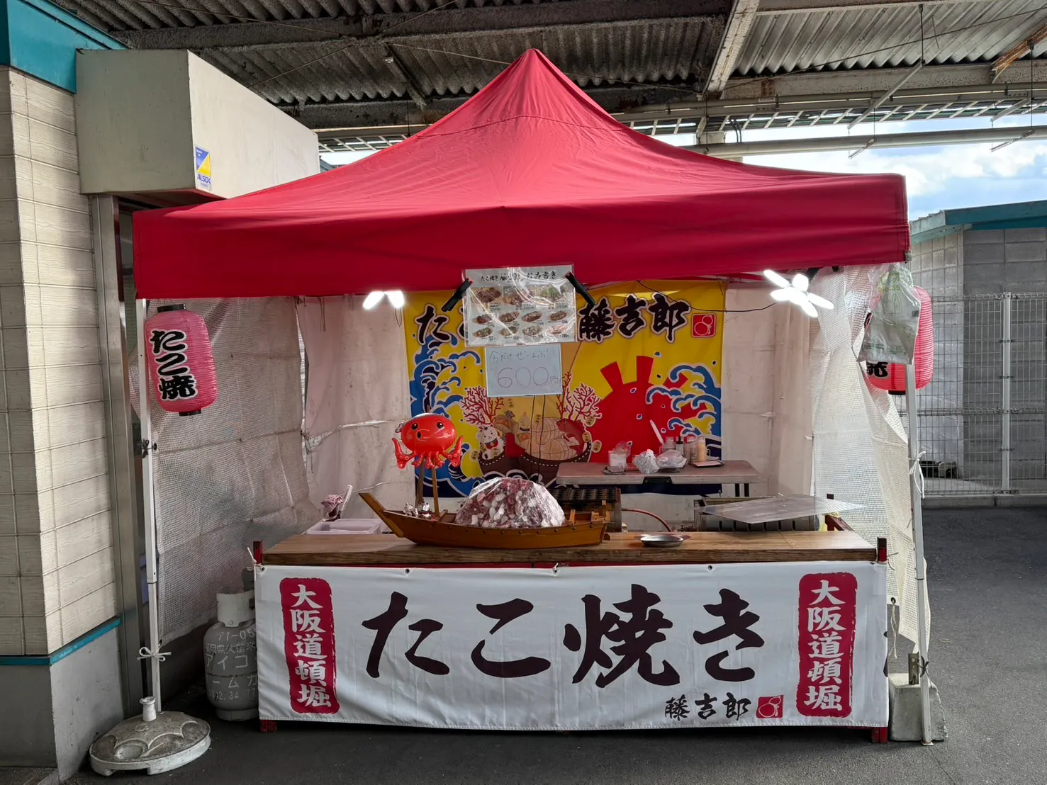 【ダイナム三光店】キッチンカー出店やプロモーションイベントに最適なアミューズメント施設のイベントスペース