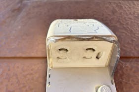 【オークワ古座川】販促キャンペーンやプロモーションイベントに適した催事スペース(軒下)