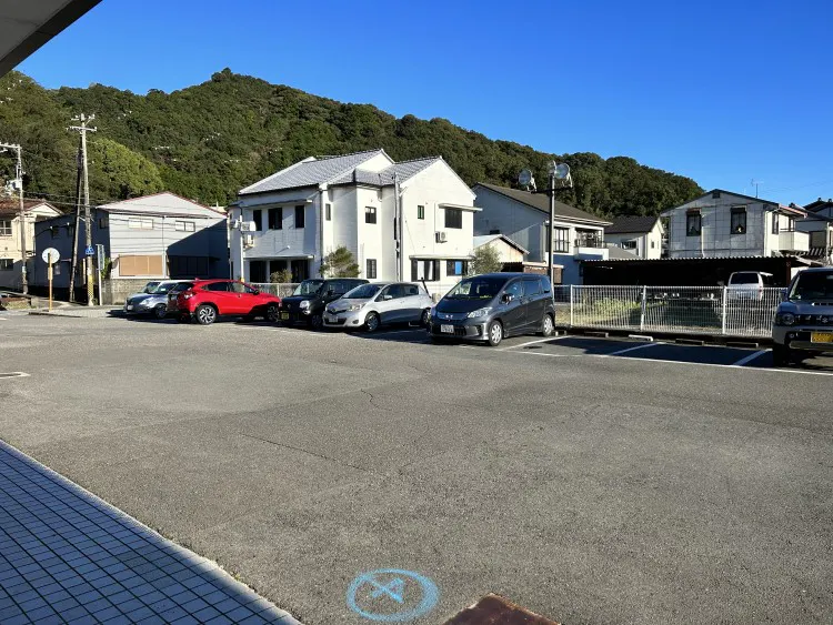 【オークワ古座川】販促キャンペーンやプロモーションイベントに適した催事スペース(軒下)