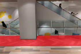 【KAMEIDO CLOCK】2階エスカレーター横 無人展示会や公共団体のPRに最適な催事イベントスペース