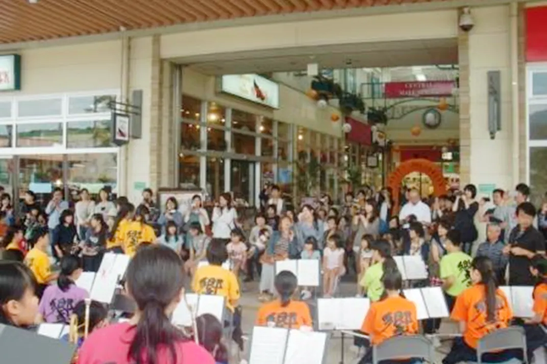 【イオンタウン周南/セントラルコート】大型プロモーションイベントや展示会、マルシェ等に最適な敷地内中央のメイン動線上にある大型屋外スペース