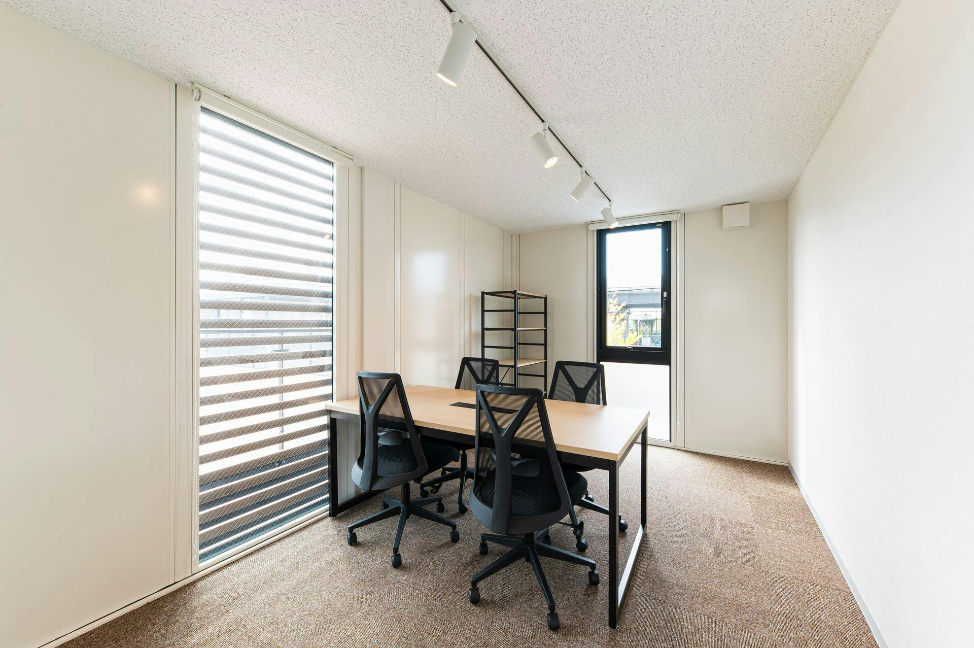 【大阪府東大阪市】自主企画マルシェやワークショップに最適なお手頃価格のレンタルスペース「Meeting2」/敷地全体の貸切イベント開催も可能!