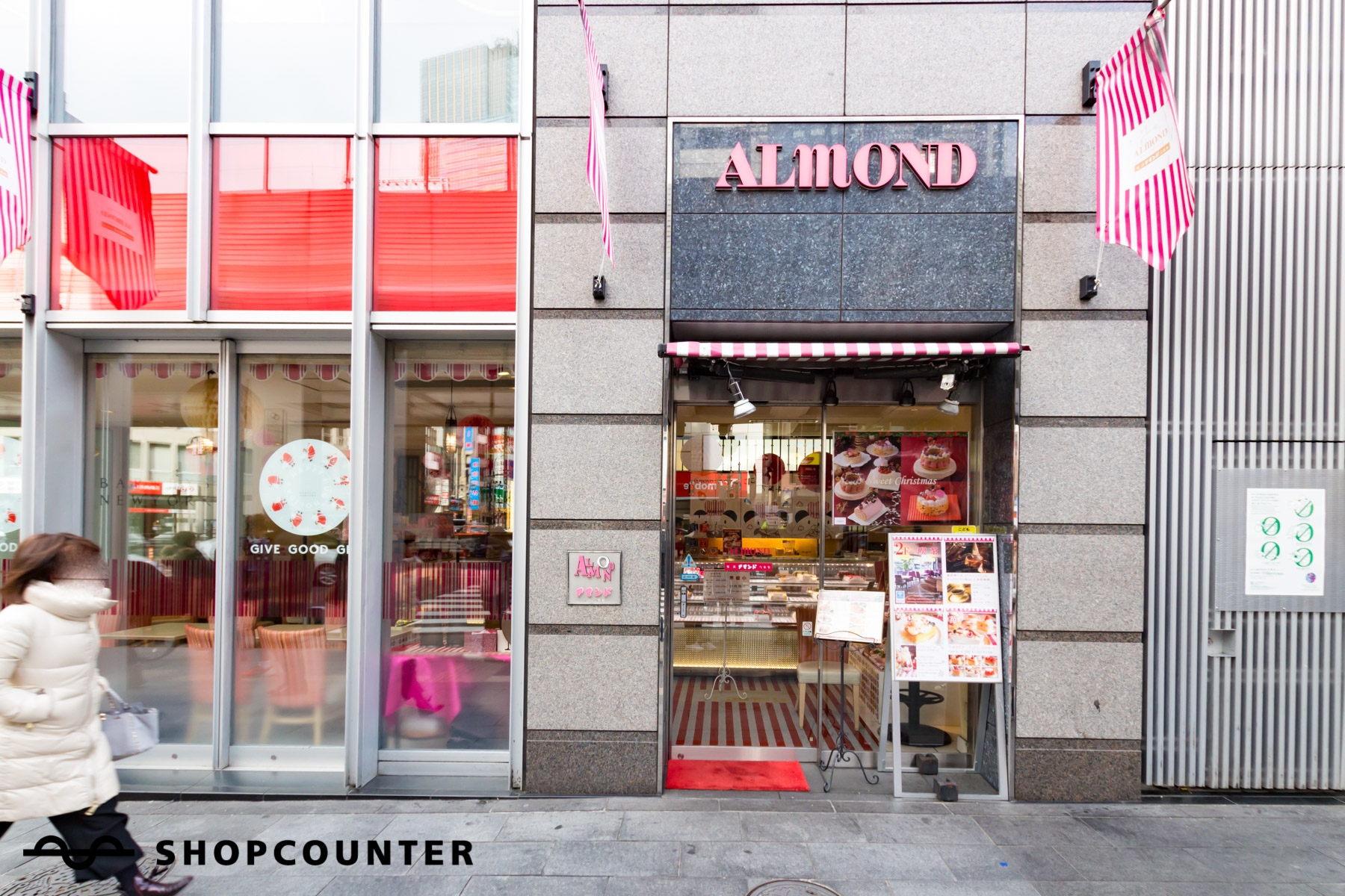 スペースの入り口です