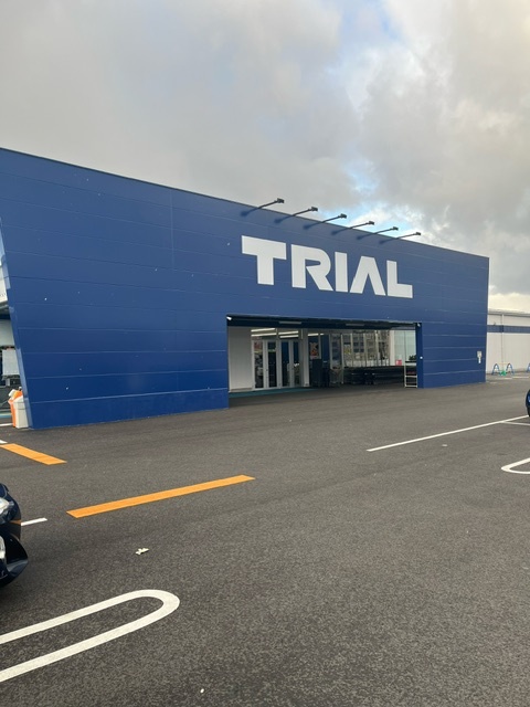 【スーパーセンタートライアル岩出店】キッチンカー（調理営業）出店限定/屋外スペース