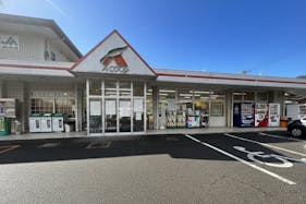 【Aコープみどり店】食物販や販促イベントに最適な屋外軒下スペース