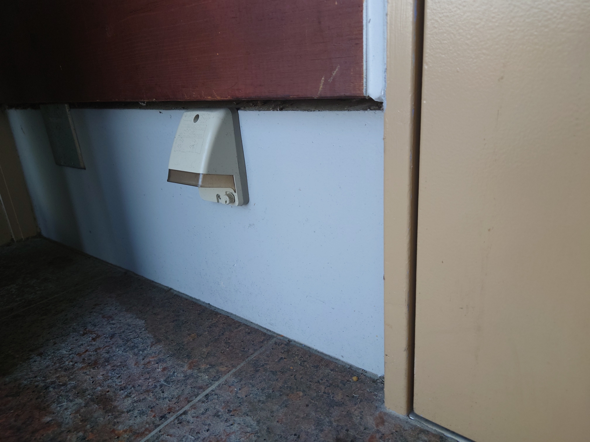 【ダイナム福井丸岡店】キッチンカーや各種プロモーションに最適なアミューズメント施設のイベントスペース（めん六や前）