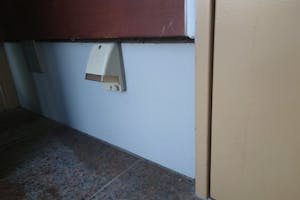 【ダイナム福井丸岡店】キッチンカーや各種プロモーションに最適なアミューズメント施設のイベントスペース(めん六や前)