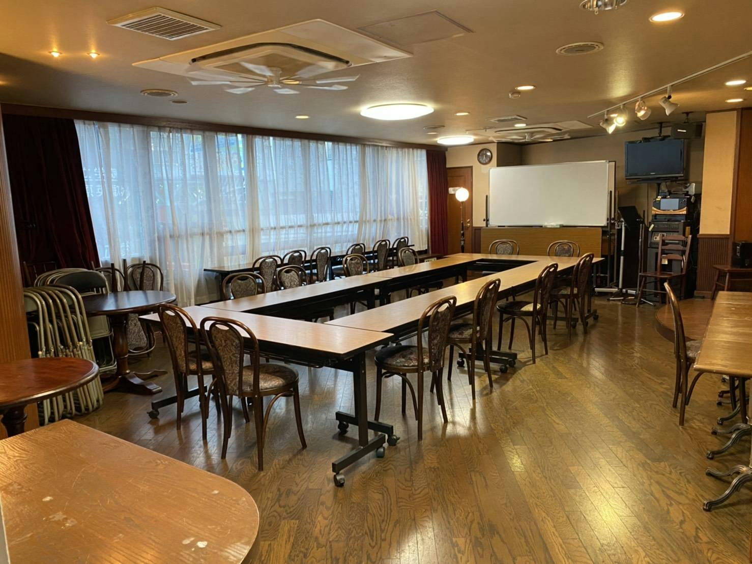 【吉祥寺駅5分】展示会やセミナーに適した五日市街通にあるイベントスペース