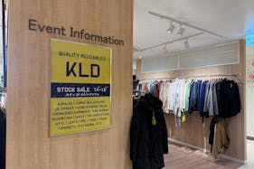 【町田モディ】2階 カレンダリウムD07【食物販・物販】木目調のオシャレなスペース、雑貨・アパレルにおすすめ