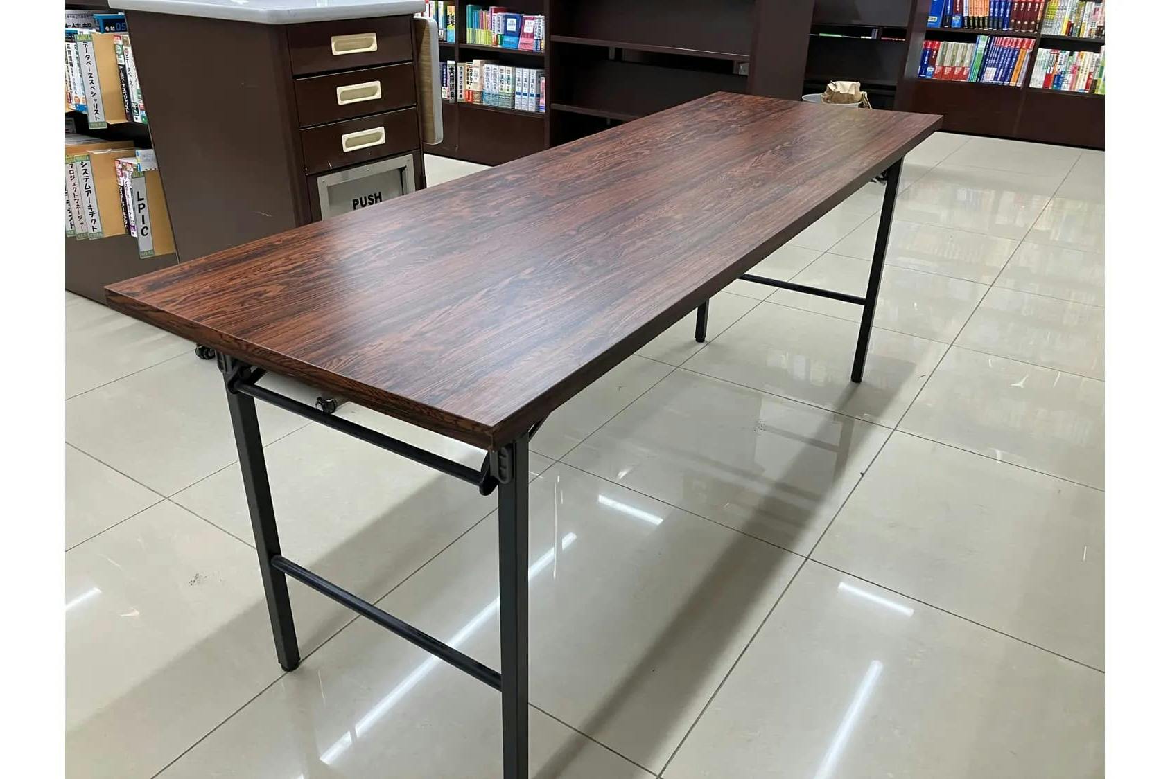 【明屋書店MEGA新下関店】新下関駅から13分!プロモーションや物販に最適な書店エントランスの催事スペース