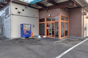 【ダイナム大分日田店ゆったり館】キッチンカー出店やプロモーションイベントに最適なアミューズメント施設のイベントスペース