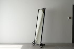 【栄駅10分】ポップアップストアや展示会に最適なグレーを基調とした100㎡以上あるレンタルスペース