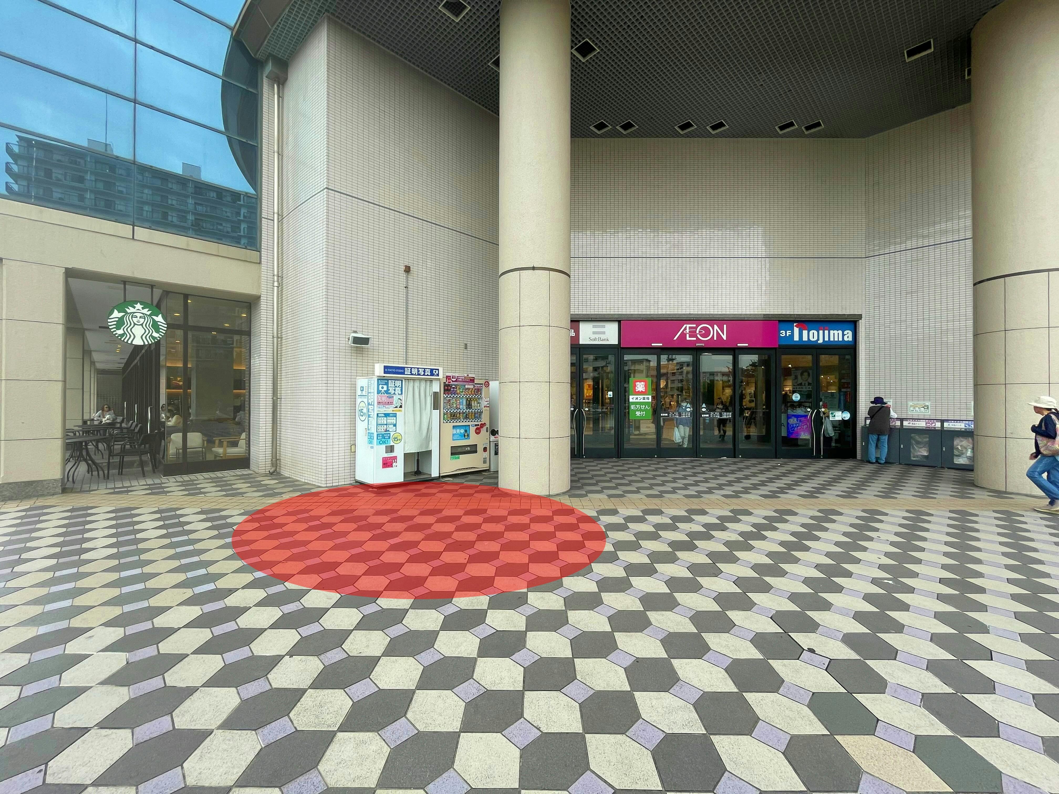 【イオン金沢八景ショッピングセンター】キッチンカーでの出店に最適なショッピングセンター敷地内の住宅街側にある屋外スペースの画像