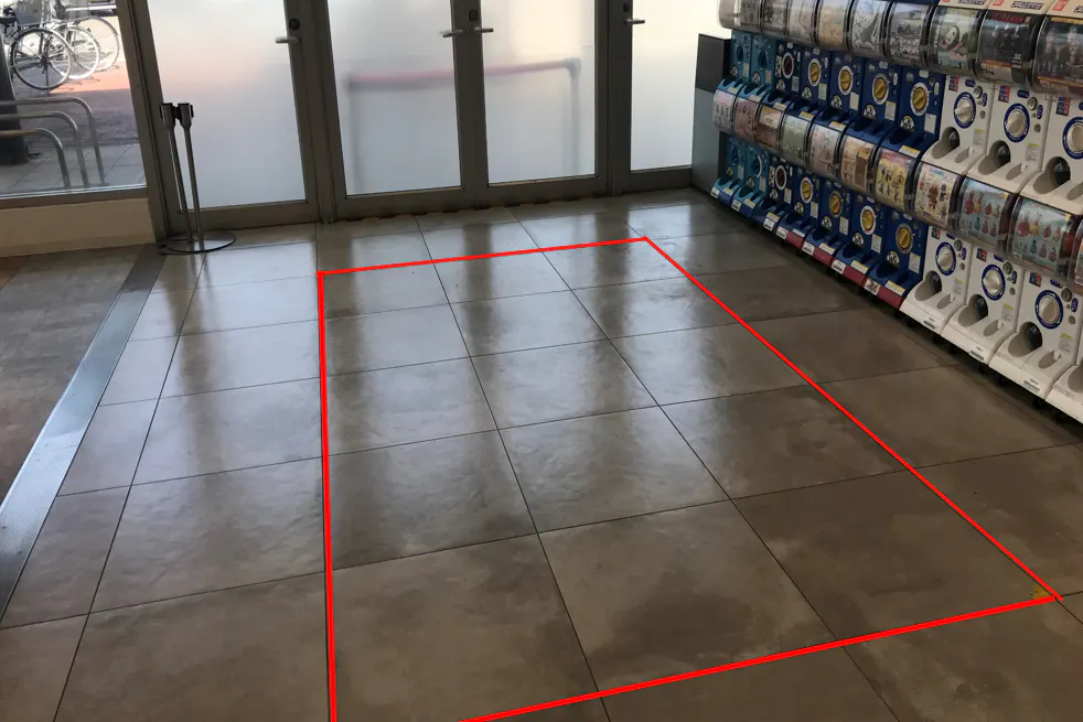 【西友 味岡店】1階 店内出口付近 プロモーション用途や物販のポップアップストアに最適なスーパー店内催事イベントスペース