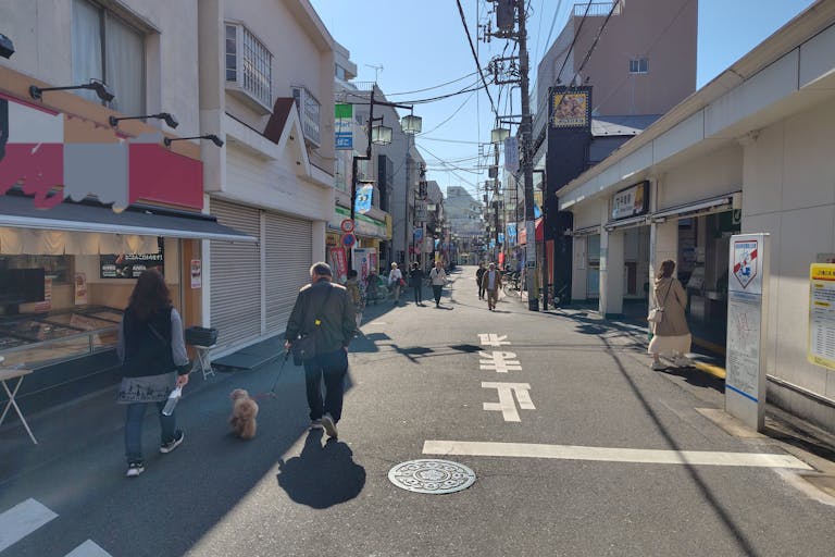 【平間駅 改札正面】イベントスペース7(平間駅改札の目の前)
