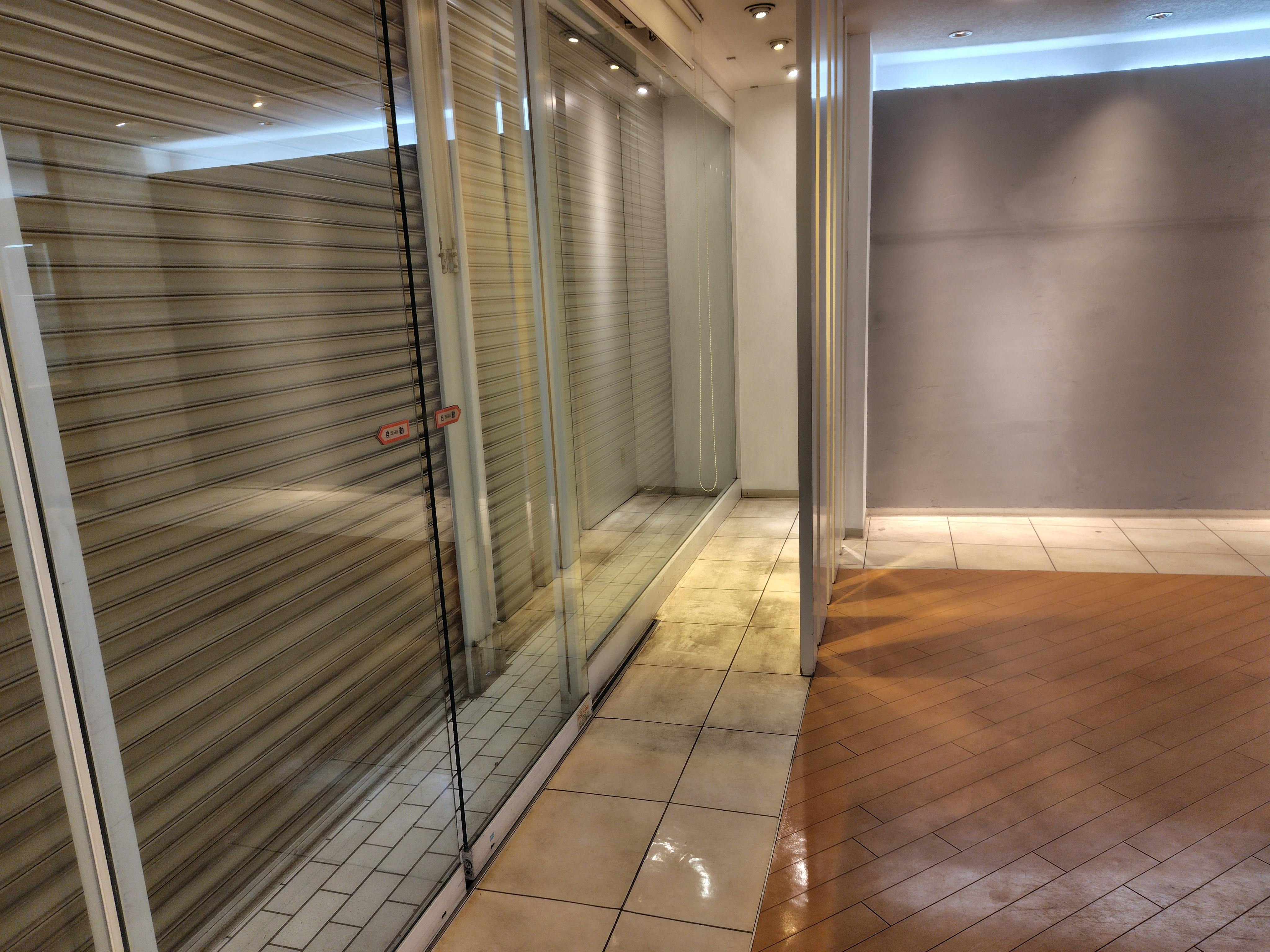 【平間駅 改札正面】駅からの人流が見える路面スペース｜プロモーションやポップアップに最適