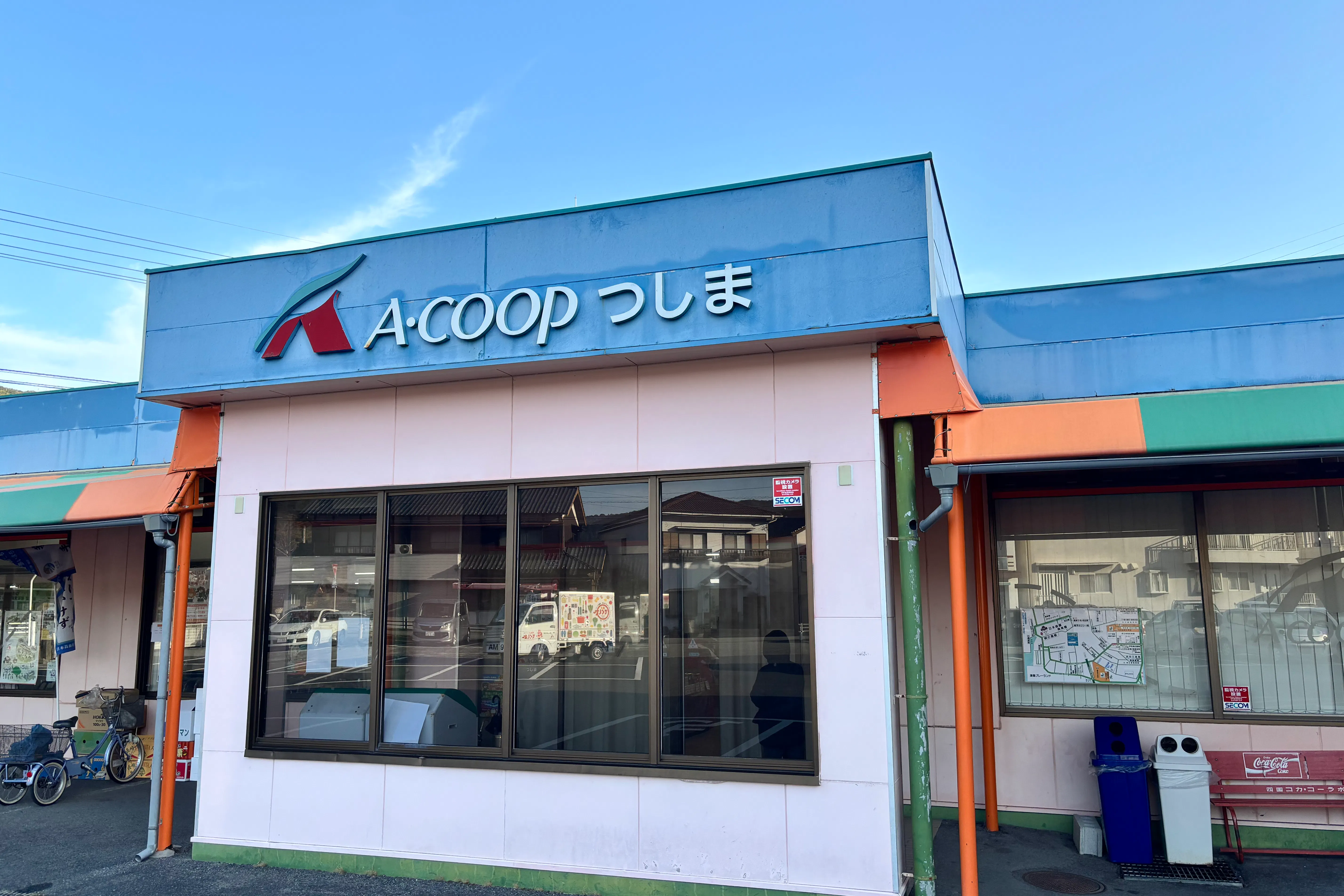 【Aコープつしま店】食物販や販促イベントに最適な入口横の屋外駐車場スペース