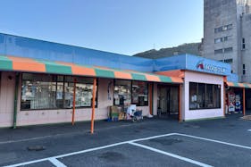 【Aコープつしま店】食物販や販促イベントに最適な入口横の屋外駐車場スペース