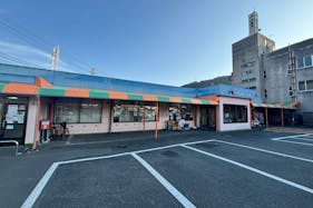 【Aコープつしま店】食物販や販促イベントに最適な入口横の屋外駐車場スペース