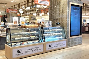 【北千住マルイ】2階 カレンダリウムF09【食物販・物産展】店内入って正面、什器完備の好立地スペース