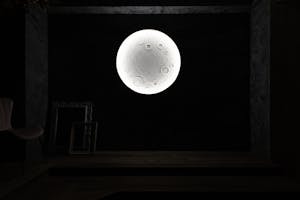 【御茶ノ水駅6分】展示会・ポップアップイベント・撮影に適した満月の背景が印象的なレンタルギャラリースペース