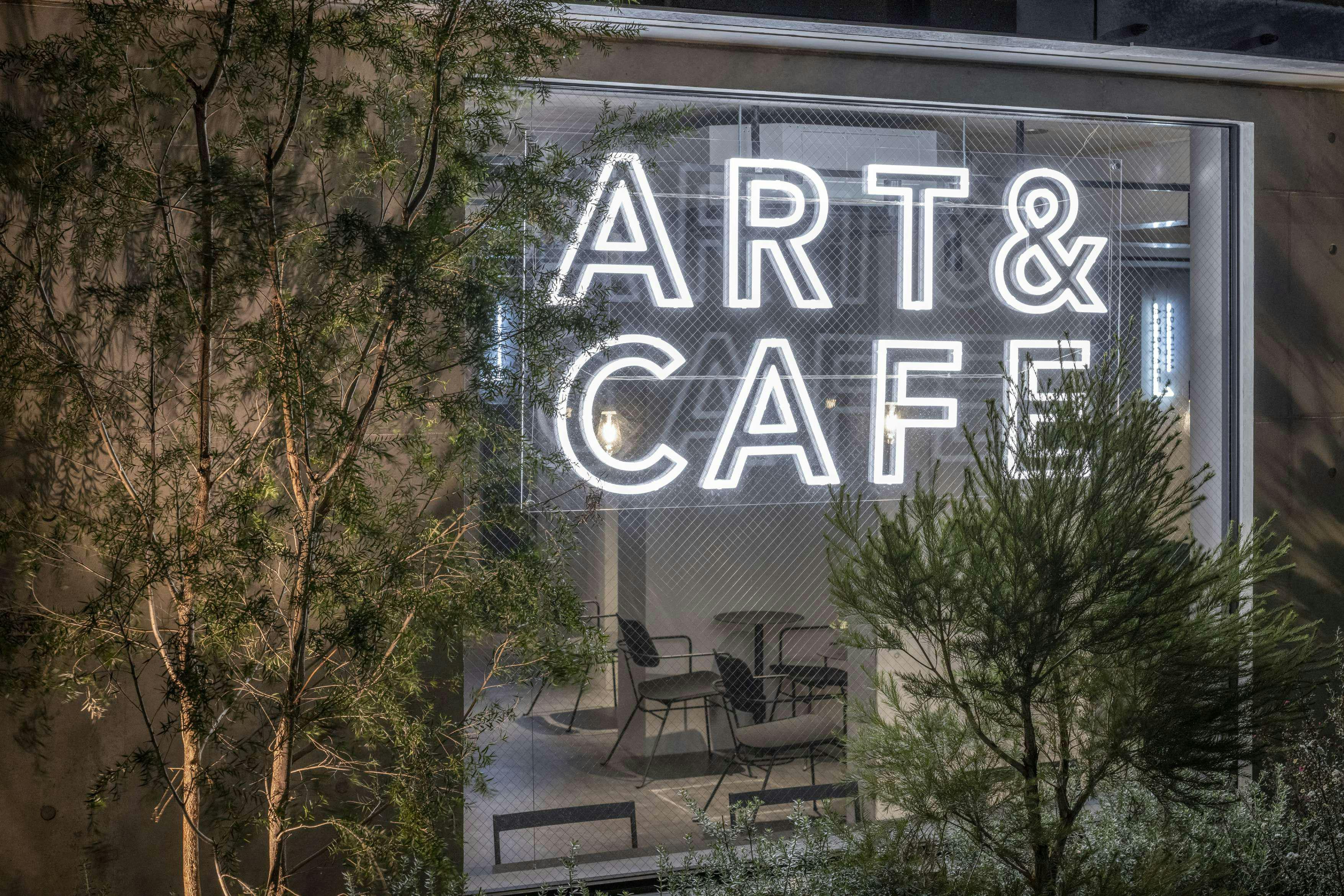 【築地駅4分】個展やグループ展等のアートギャラリー用途に最適なデザイナーズホテルのギャラリースペース