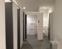 【イオンモール名古屋茶屋】モール内広告 化粧室の画像