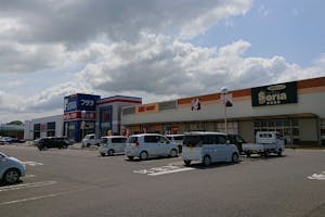 【フレスポ中津北】車両展示イベントに利用可能な駐車場スペース