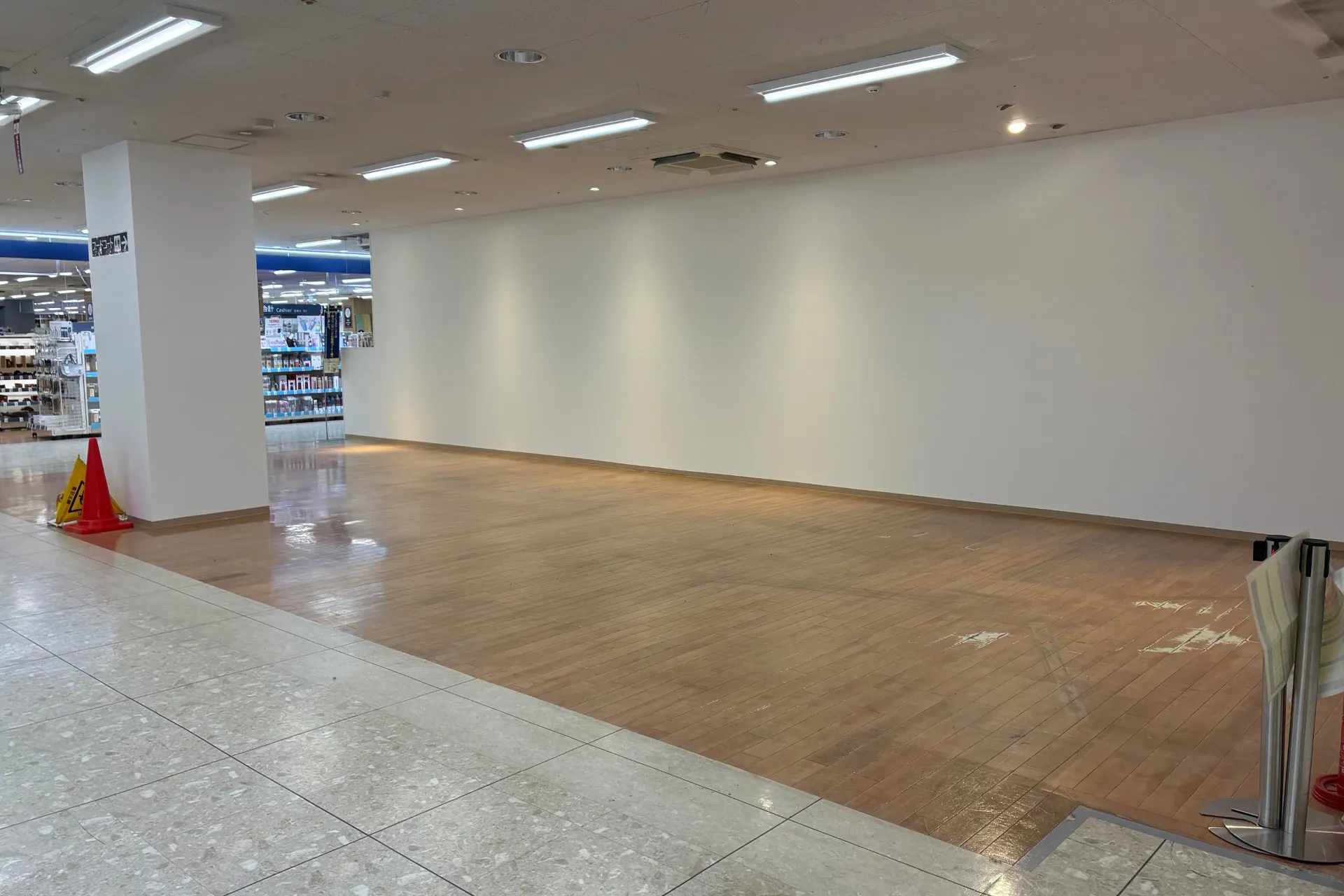 【イオン千歳店】プロポーズ横