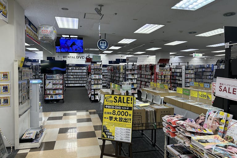 【TSUTAYA首里店】ポップアップストアやプロモーションに適したレンタルスペースの画像2
