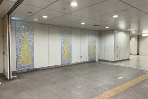 【横浜市営地下鉄グリーンライン日吉駅】各種プロモーションやサンプリングに最適な人通りの多い改札外イベントスペース
