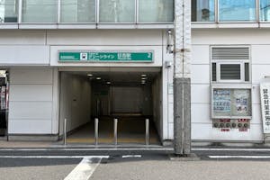 【横浜市営地下鉄グリーンライン日吉駅】各種プロモーションやサンプリングに最適な人通りの多い改札外イベントスペース