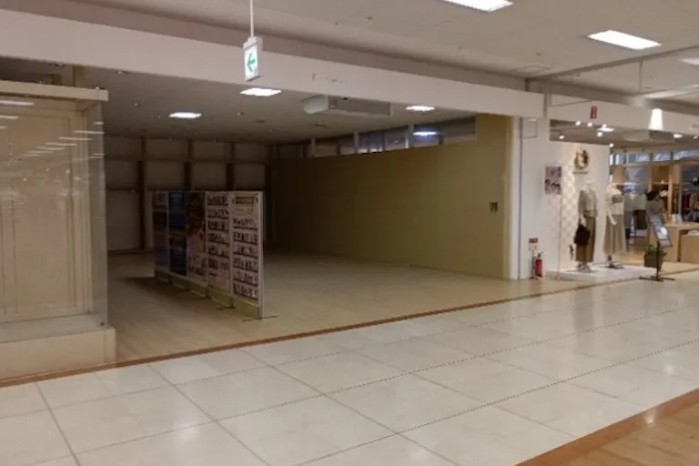 【イオン前沢店】1階南側入口壁面側催事スペース 販促プロモーションに最適なスーパー店内催事イベントスペースの画像5