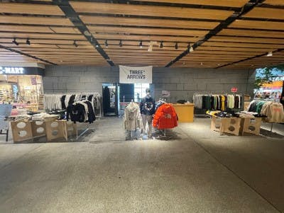 【アミュプラザくまもと】AMU5階 滝前イベントスペースの画像