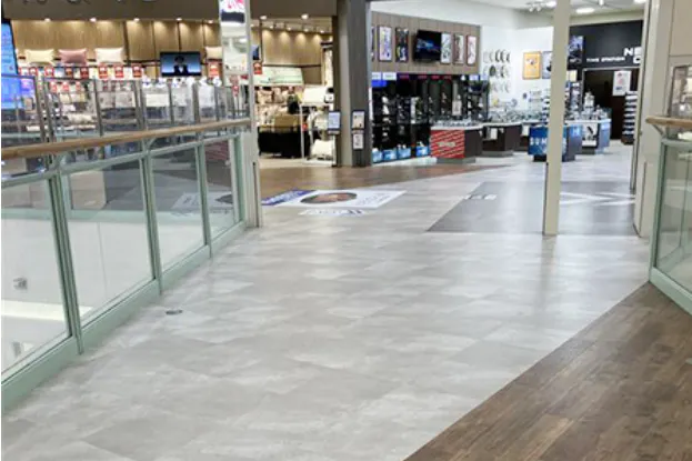 【イオンモール熱田*】2F 南渡デッキ