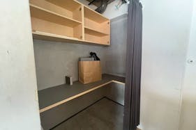 【神宮外苑エリア】視認性抜群、自然光が映える、PR・展示会・アパレルのポップアップストアに最適なスペース