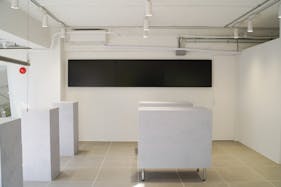 【神宮外苑エリア】視認性抜群、自然光が映える、PR・展示会・アパレルのポップアップストアに最適なスペース