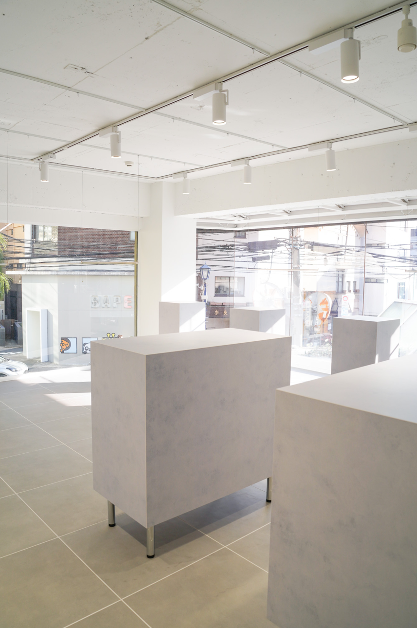 【神宮外苑エリア】視認性抜群、自然光が映える、PR・展示会・アパレルのポップアップストアに最適なスペース