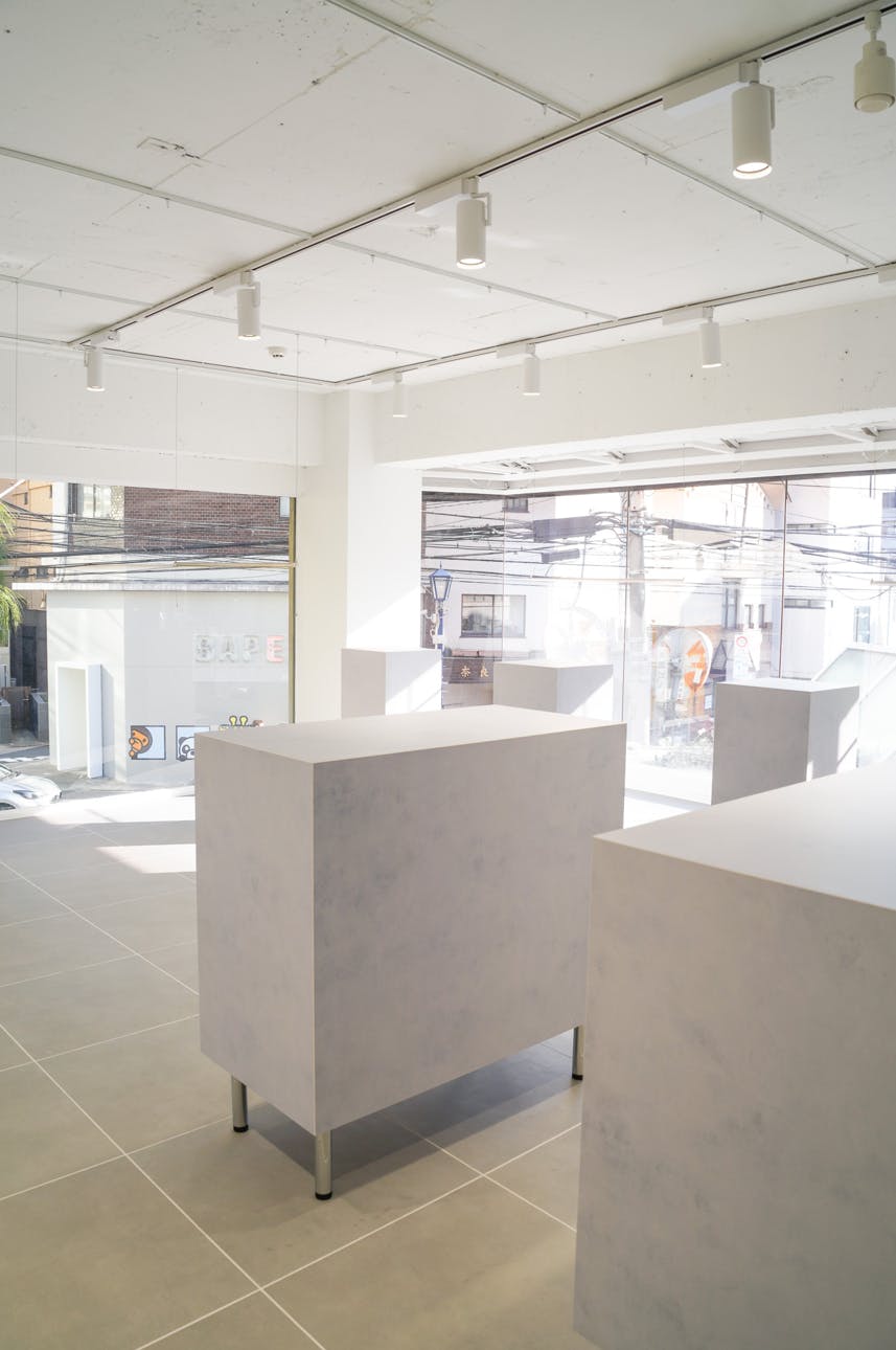 【神宮外苑エリア】視認性抜群、自然光が映える、PR・展示会・アパレルのポップアップストアに最適なスペース