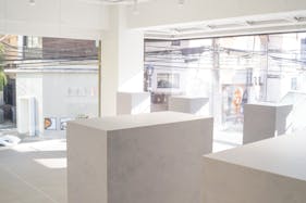 【神宮外苑エリア】視認性抜群、自然光が映える、PR・展示会・アパレルのポップアップストアに最適なスペース