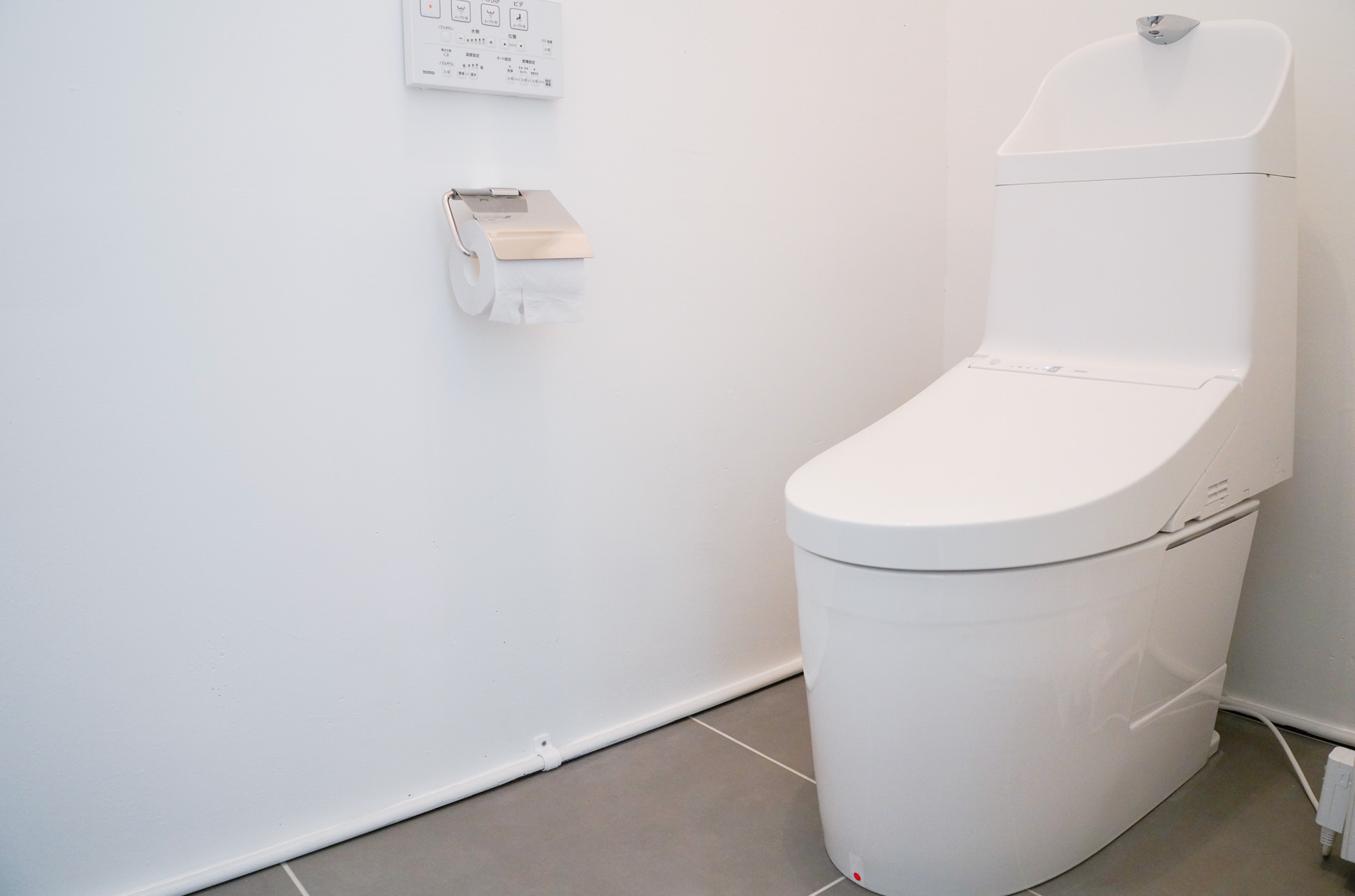 【神宮外苑エリア】視認性抜群、自然光が映える、PR・展示会・アパレルのポップアップストアに最適なスペース